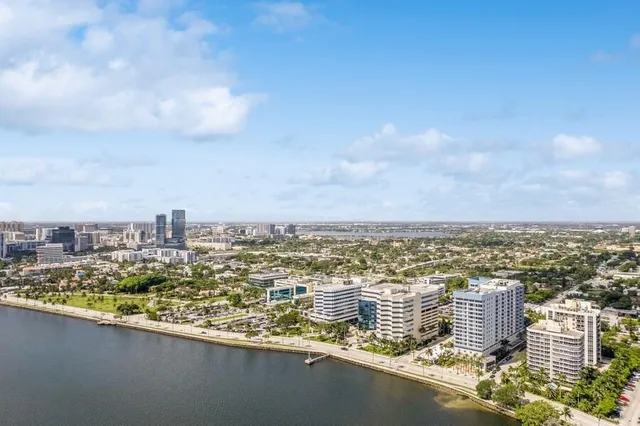 $475,000 | 1551 North Flagler Drive, Unit 1205, West Palm Beach, FL 33401