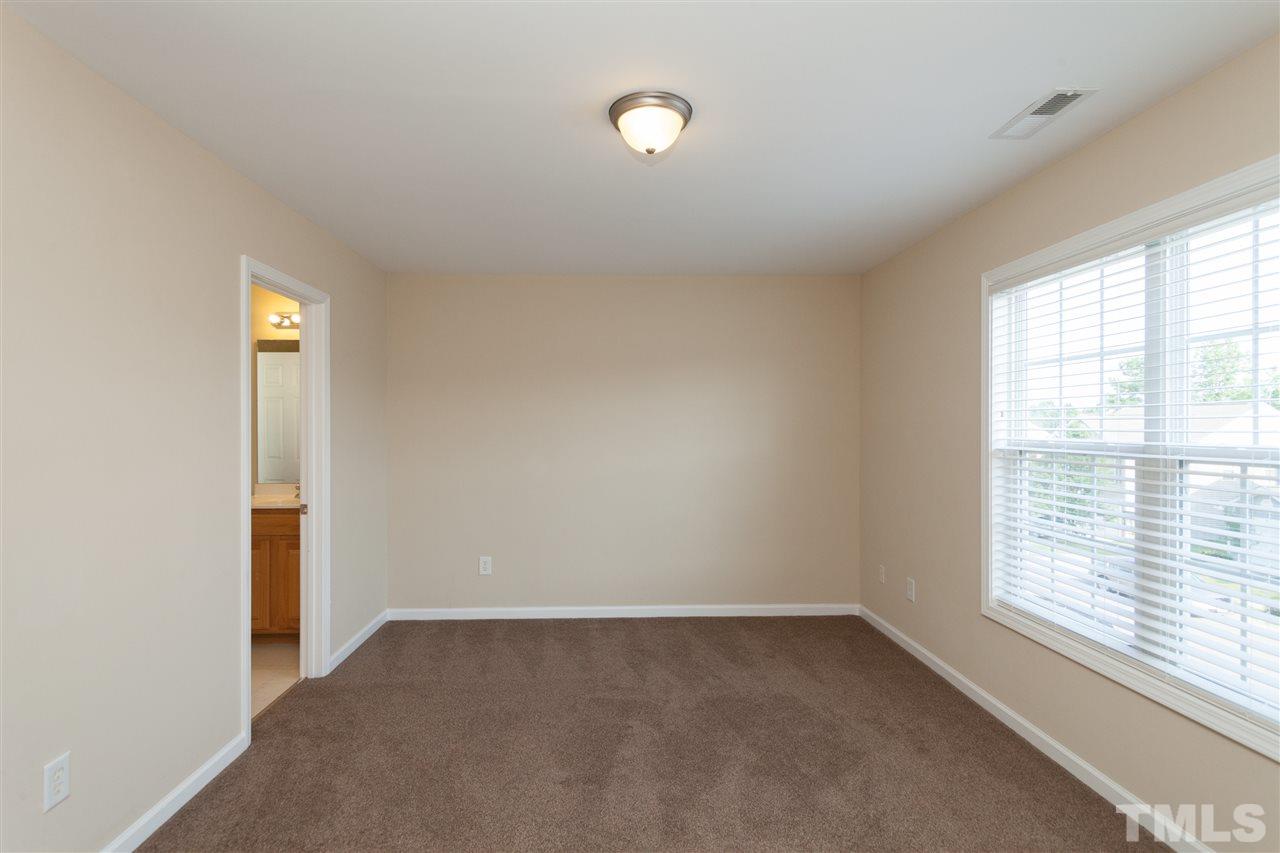 5820 Wynmore Road Raleigh, NC 27610 - Photo 23 of 25