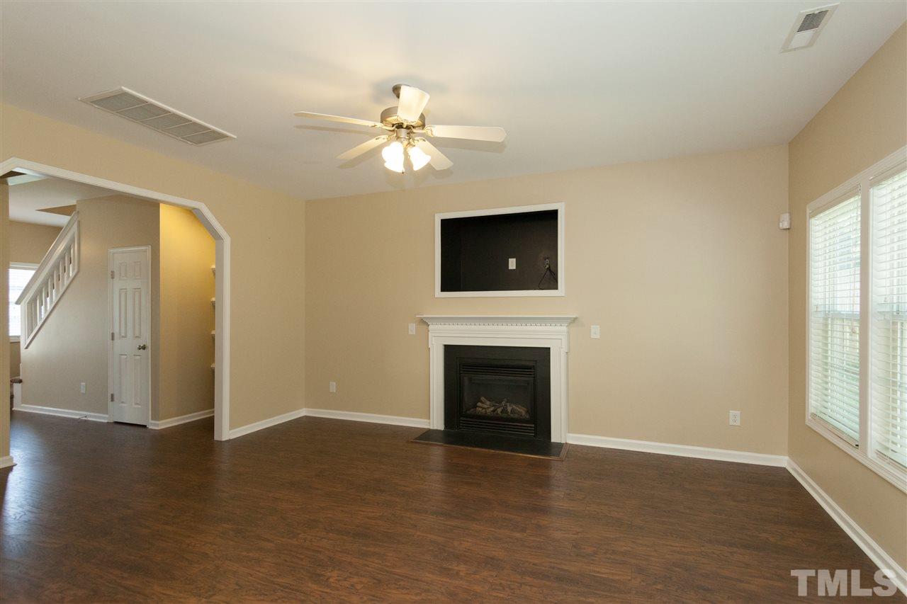 5820 Wynmore Road Raleigh, NC 27610 - Photo 10 of 25