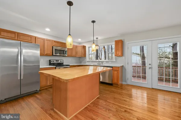 $435,000 | 415 Inca Road, Linden, VA 22642