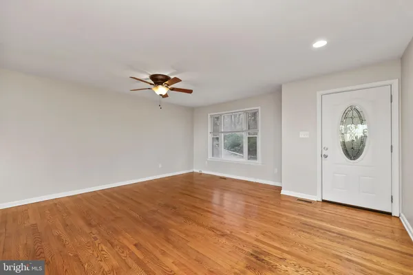 $435,000 | 415 Inca Road, Linden, VA 22642