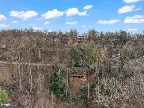 $435,000 | 415 Inca Road, Linden, VA 22642