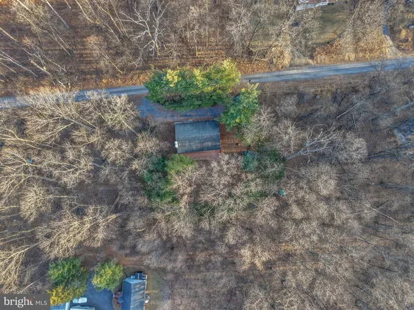 $435,000 | 415 Inca Road, Linden, VA 22642