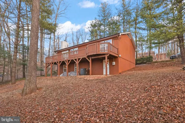 $435,000 | 415 Inca Road, Linden, VA 22642