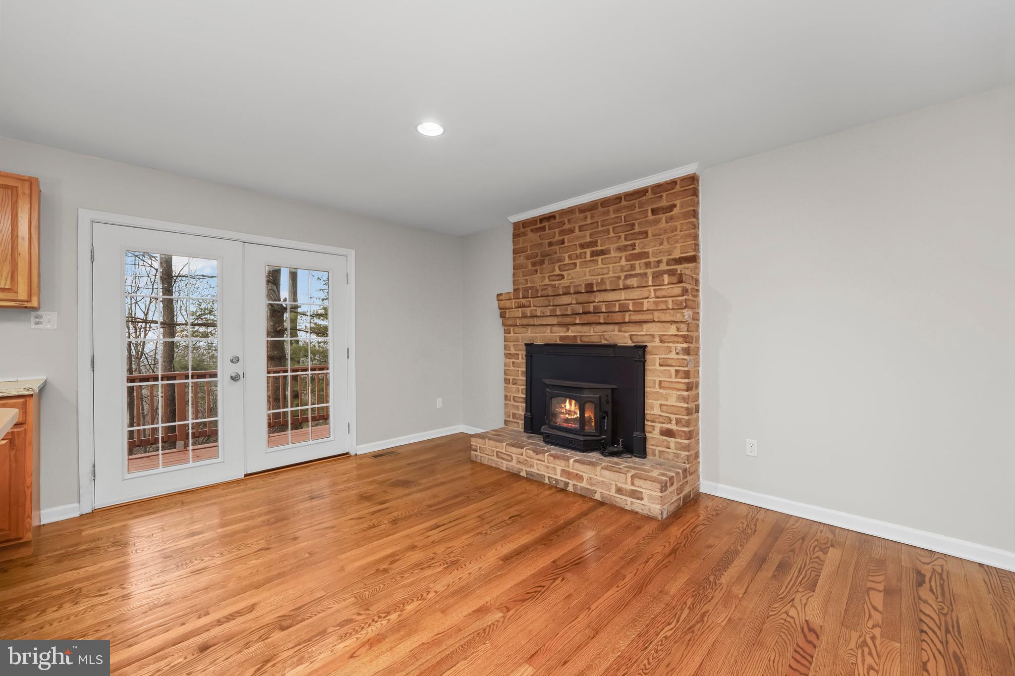 415 Inca Road Linden, VA 22642 - Photo 9 of 51 Dining Area