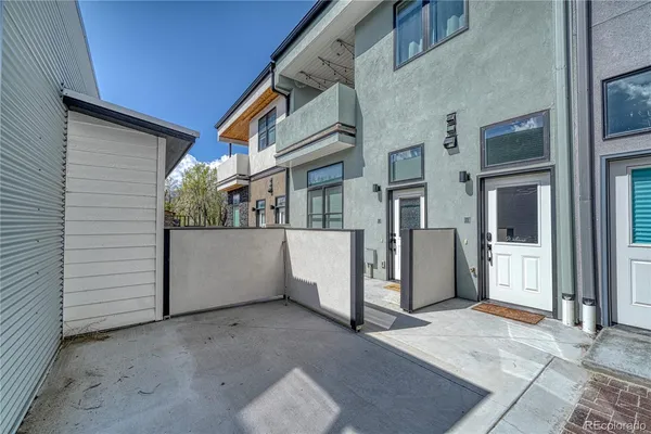 a view of a house with a outdoor space