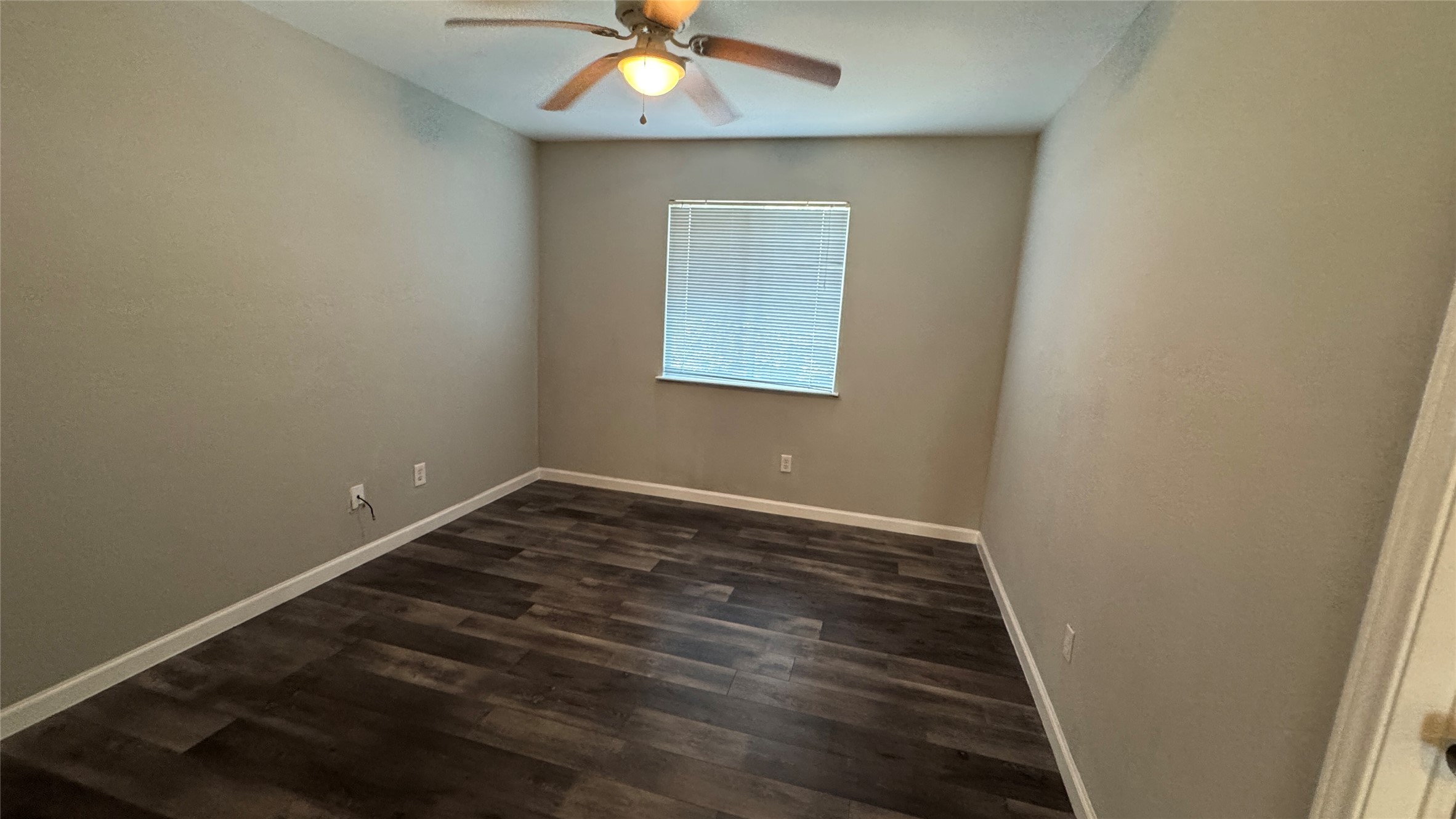 5605 Clyde Lane Austin, TX 78754 - Photo 20 of 26 an empty room with a window