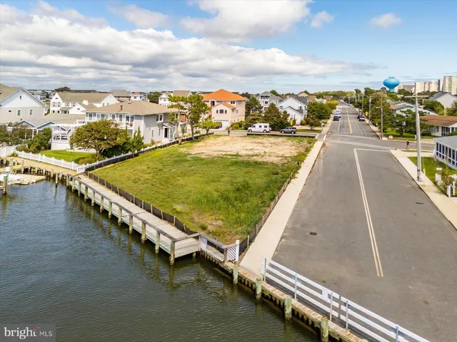 $2,300,000 | 8601 Chesapeake Drive, Ocean City, MD 21842