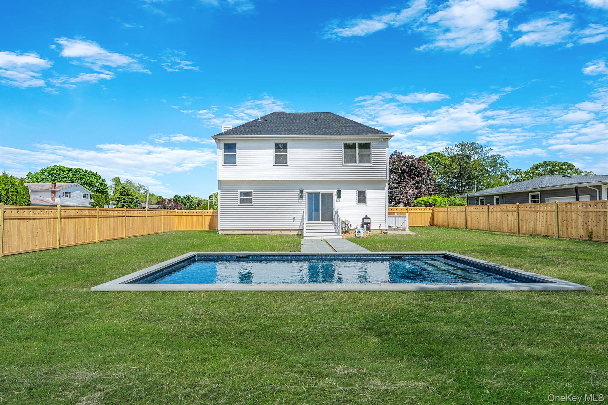 100 Bieselin Road Bellport, NY 11713 - Photo 30 of 45