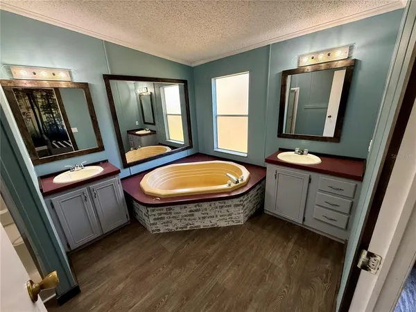 $1,400 | 15275 Northeast 238th Street, Fort McCoy, FL 32134