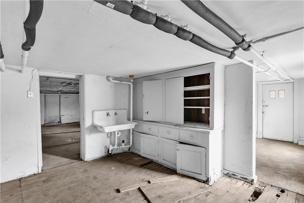 312 Lafferty Street Jeannette, PA 15644 - Photo 23 of 30