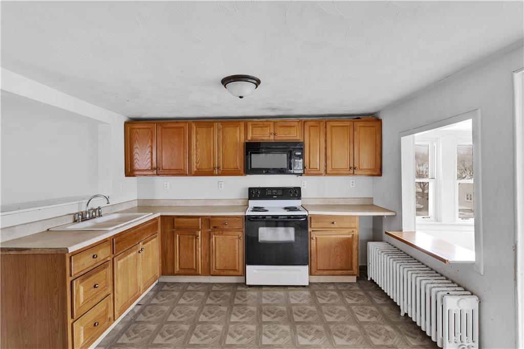 312 Lafferty Street Jeannette, PA 15644 - Photo 5 of 30