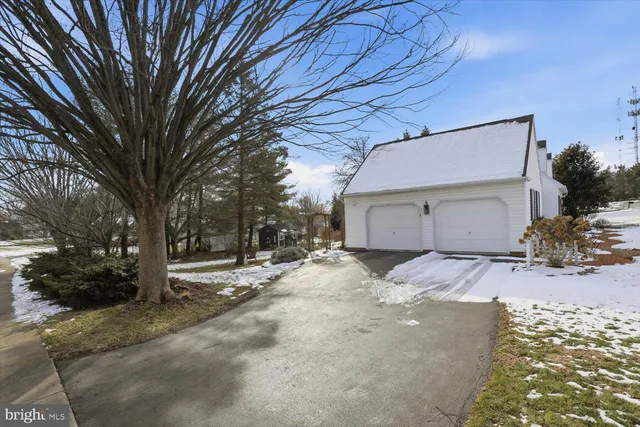 $450,000 | 1710 Crossfield Drive, Lancaster, PA 17603