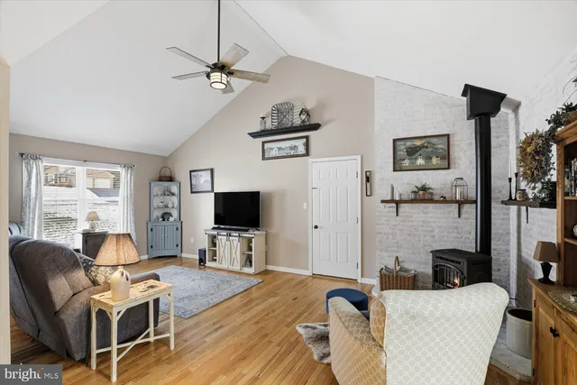 $450,000 | 1710 Crossfield Drive, Lancaster, PA 17603