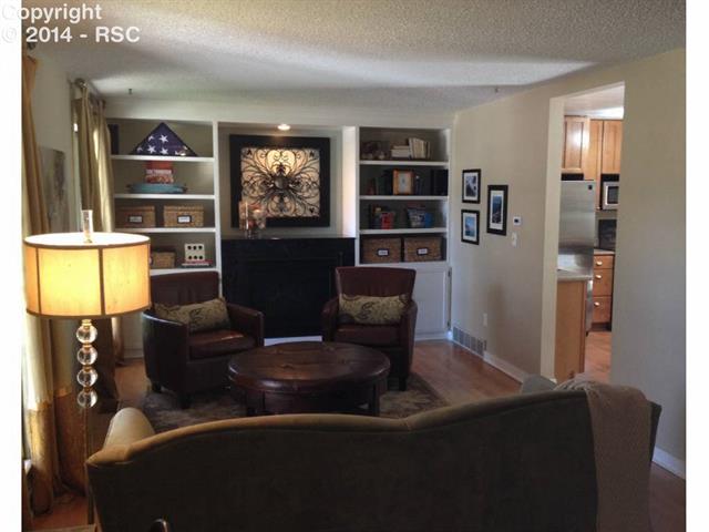 175 Saddlemountain Road Colorado Springs, CO 80919 - Photo 3 of 25