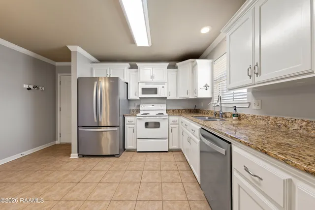 $200,000 | 100 Desert Storm Drive, Duson, LA 70529