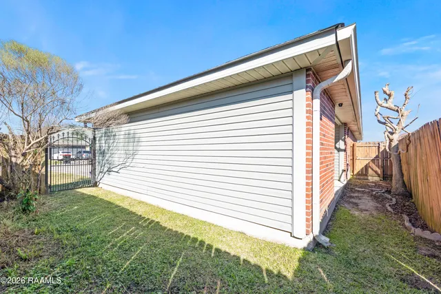 $200,000 | 100 Desert Storm Drive, Duson, LA 70529