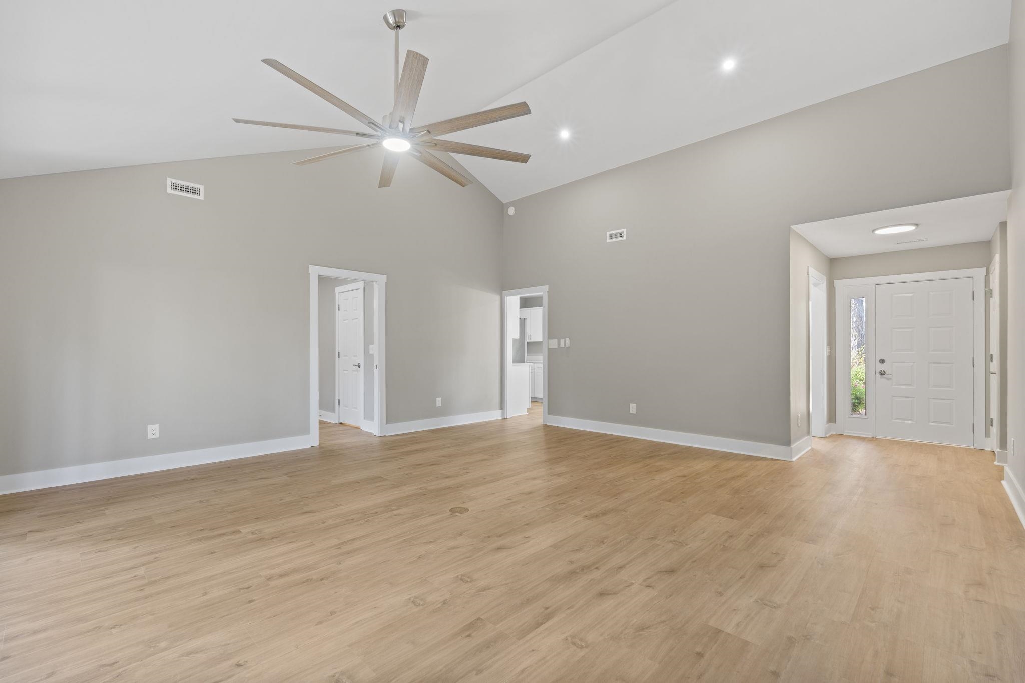 105 Moss Circle Conway, SC 29526 - Photo 7 of 42