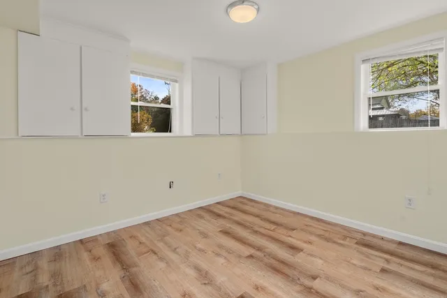 a view of empty room with window