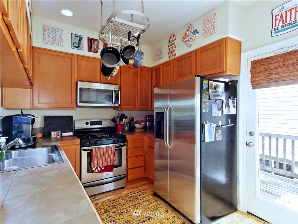 24066 40th Lane Southeast Bothell, WA 98021 - Photo 6 of 20
