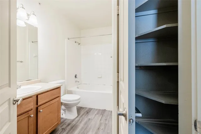 $1,299 | 8515 Interstate 35, Unit 13214, Austin, TX 78744