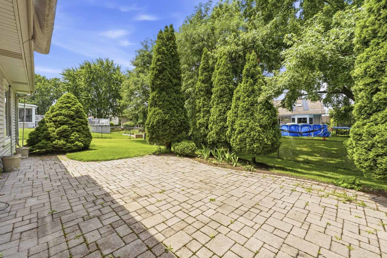 592 Bluff Street Carol Stream, IL 60188 - Photo 22 of 31