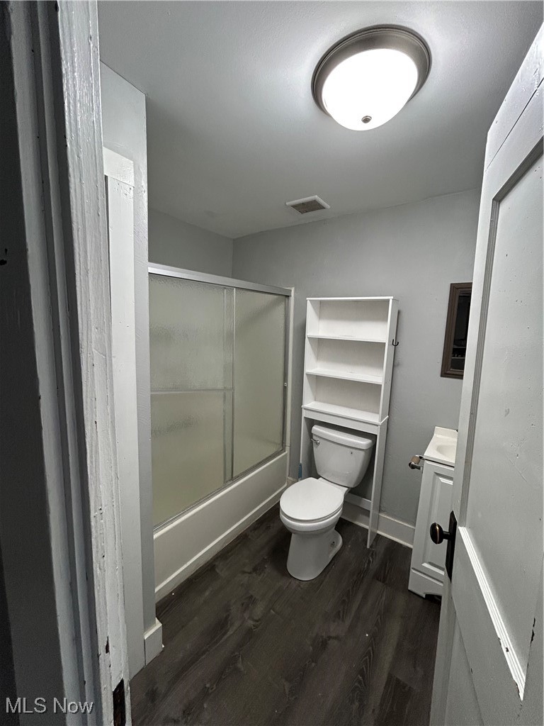 5037 Wilson Sharpsville Road, Unit 4 Fowler, OH 44418 - Photo 3 of 5
