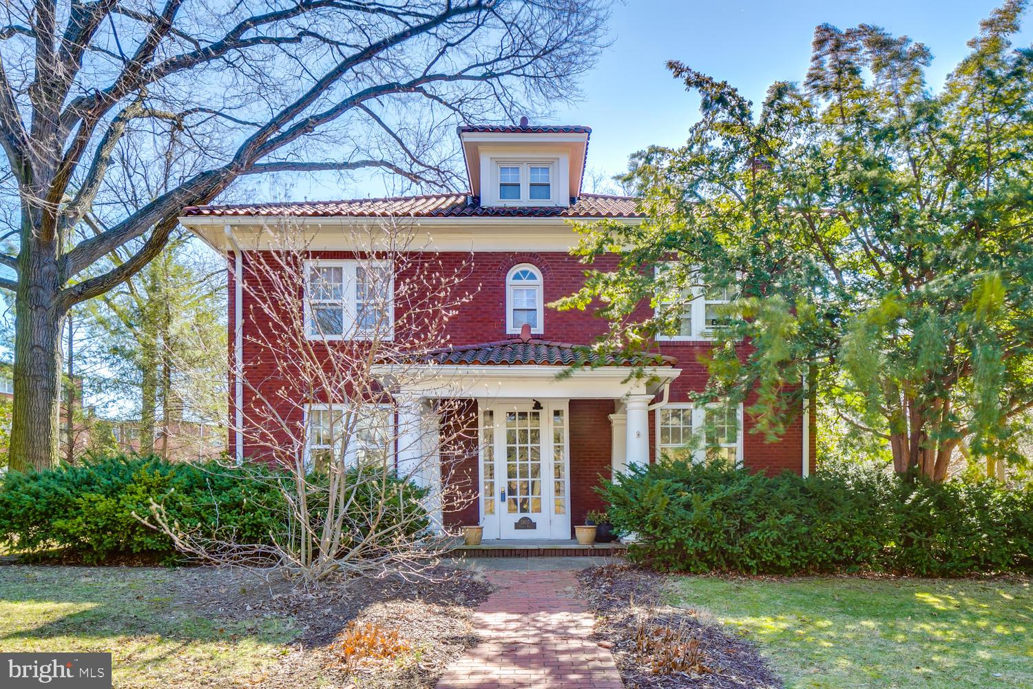2407 Valley Road Harrisburg, PA 17104 - Photo 1 of 38 Gallery Image 1
