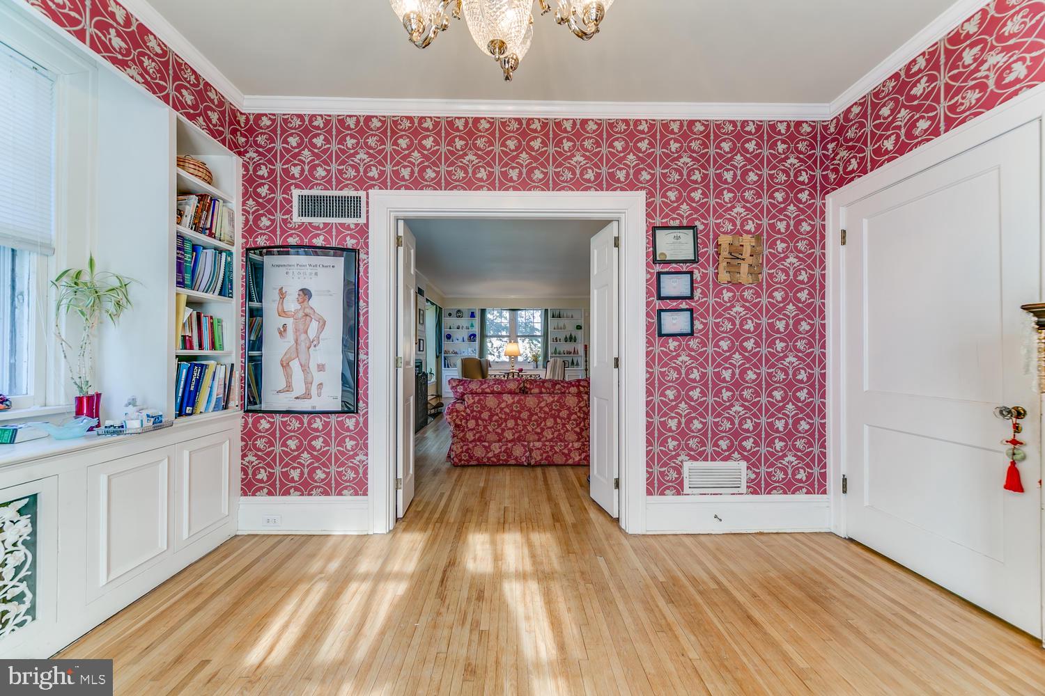 2407 Valley Road Harrisburg, PA 17104 - Photo 8 of 38 Gallery Image 8