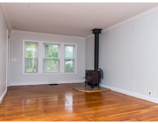 91 Lexington Road Billerica, MA 01821 - Photo 9 of 20 Gallery Image 9