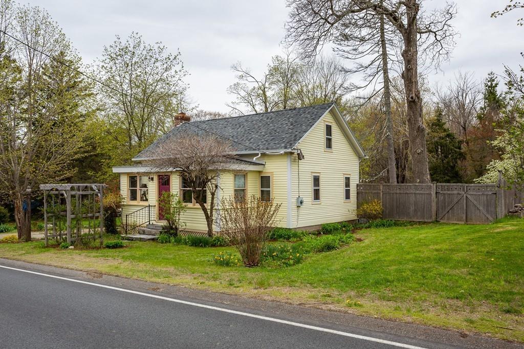 25 Leverett Road Shutesbury, MA 01072 - Photo 4 of 41 Gallery Image 4