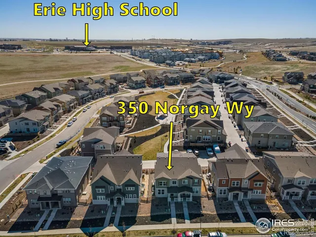 a view of a street with an outdoor space