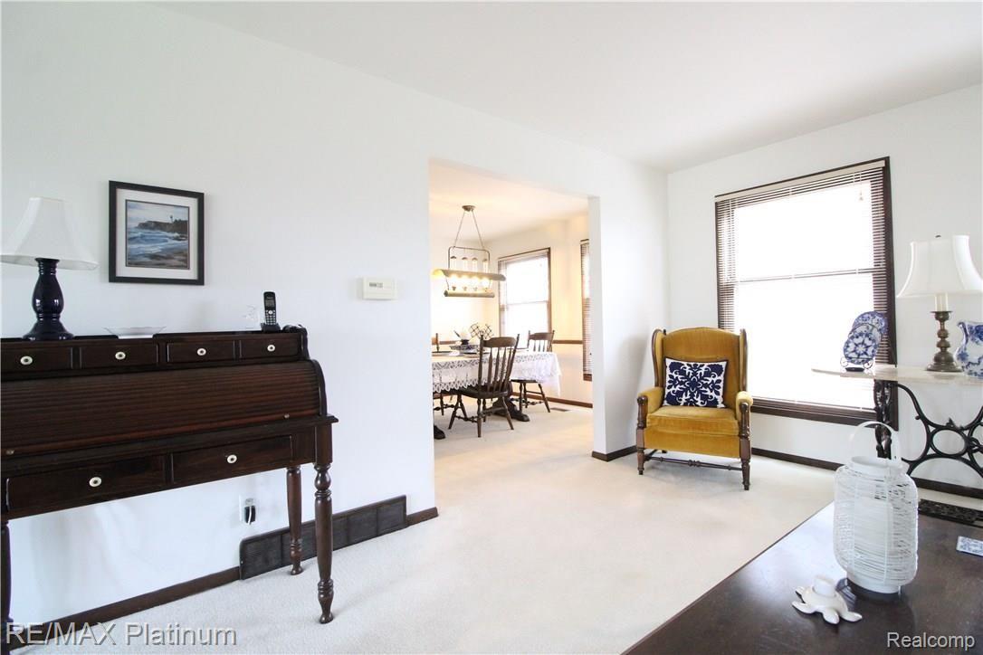 6148 Kings Scepter Road Grand Blanc, MI 48439 - Photo 11 of 38 K Parlor 2.jpg