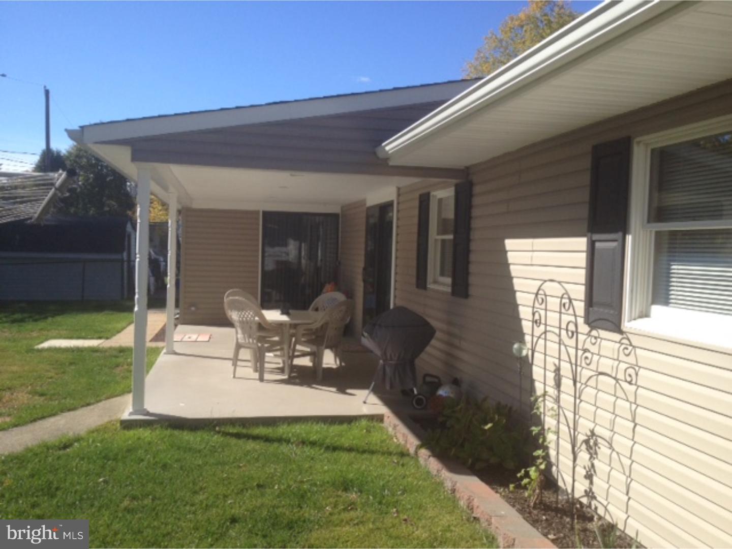 614 Beaumont Road Fairless Hills, PA 19030 - Photo 4 of 16 Gallery Image 4