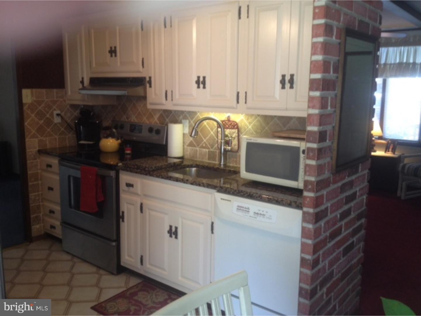 614 Beaumont Road Fairless Hills, PA 19030 - Photo 8 of 16 Kitchen