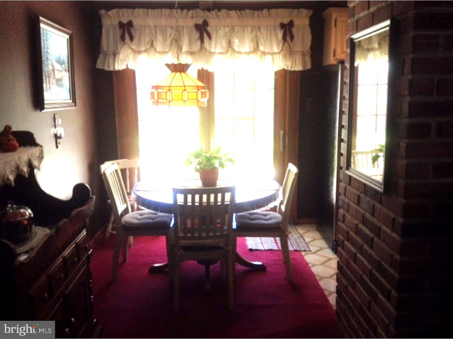 614 Beaumont Road Fairless Hills, PA 19030 - Photo 10 of 16 Breakfast Room