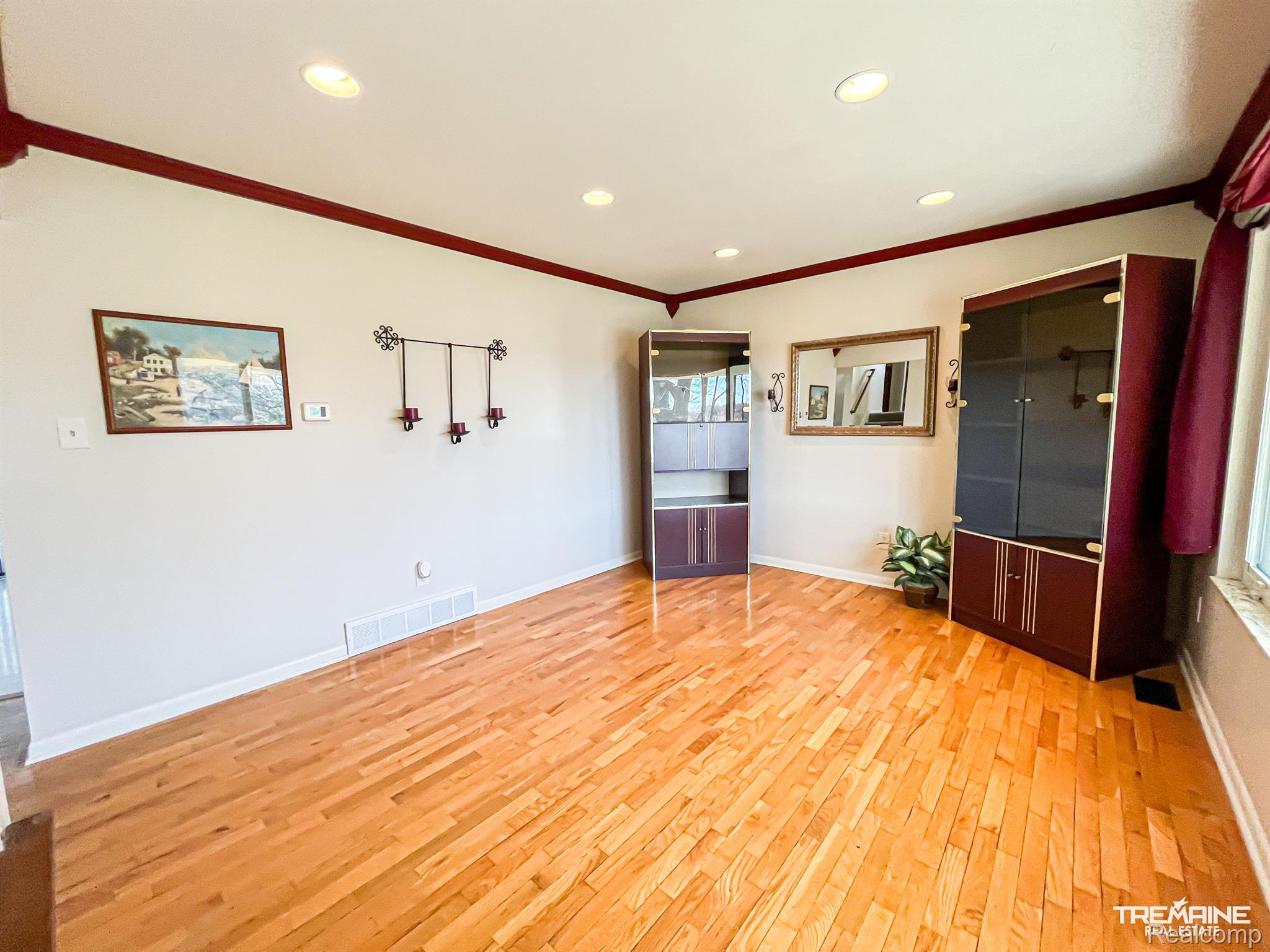 12394 Sharp Road Linden, MI 48451 - Photo 15 of 22 Gallery Image 15