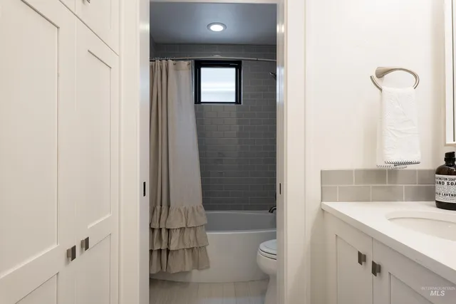 $1,730,740 | 3443 North Harvest Moon Way, Eagle, ID 83616