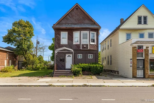 $279,900 | 2473 Bailey Avenue, Buffalo, NY 14215