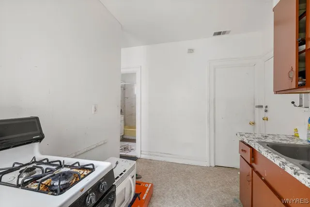 $279,900 | 2473 Bailey Avenue, Buffalo, NY 14215