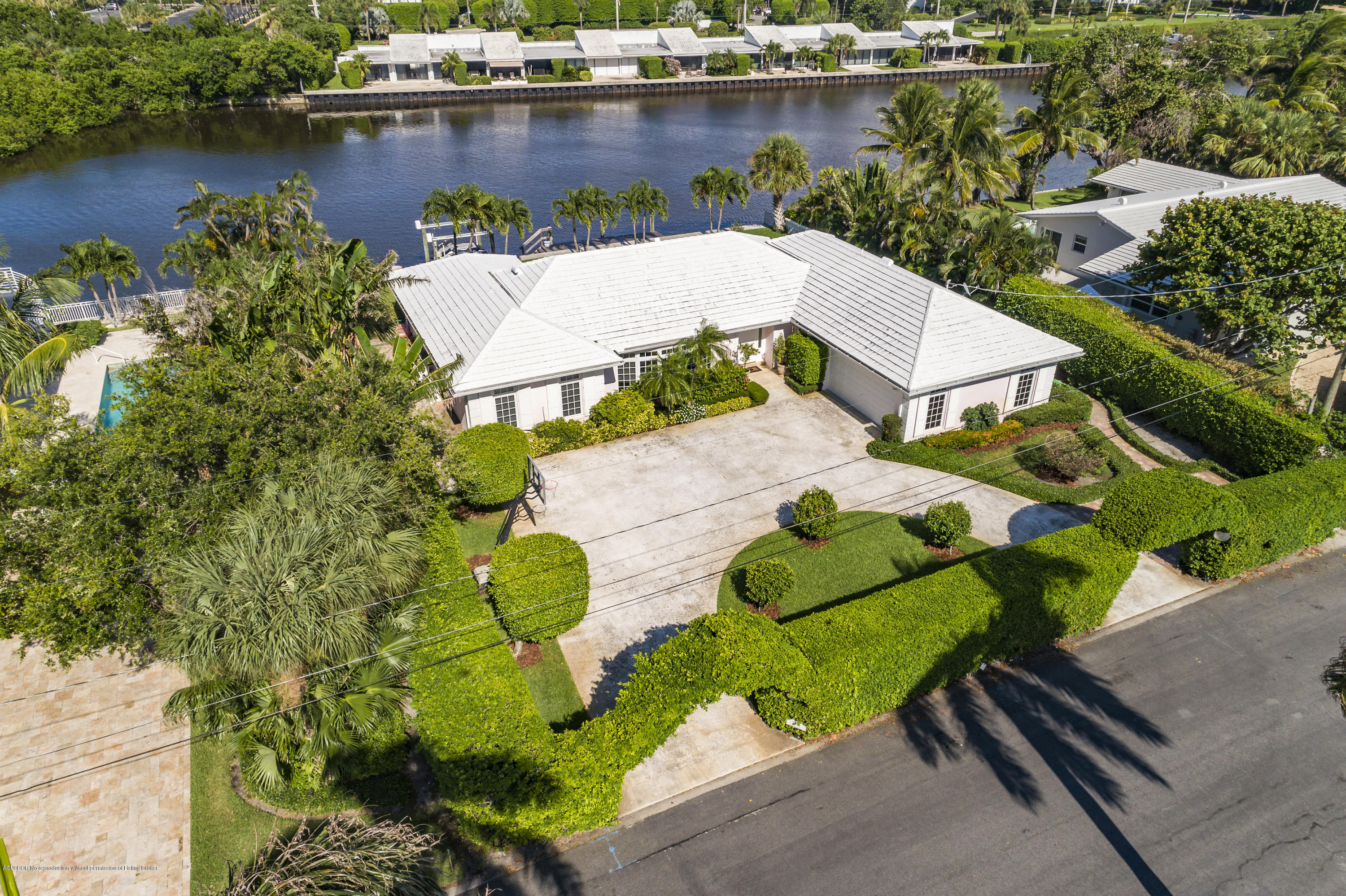 2253 Ibis Isle Road East Palm Beach, FL 33480 - Photo 29 of 49 aerial_Hi_Rez0001