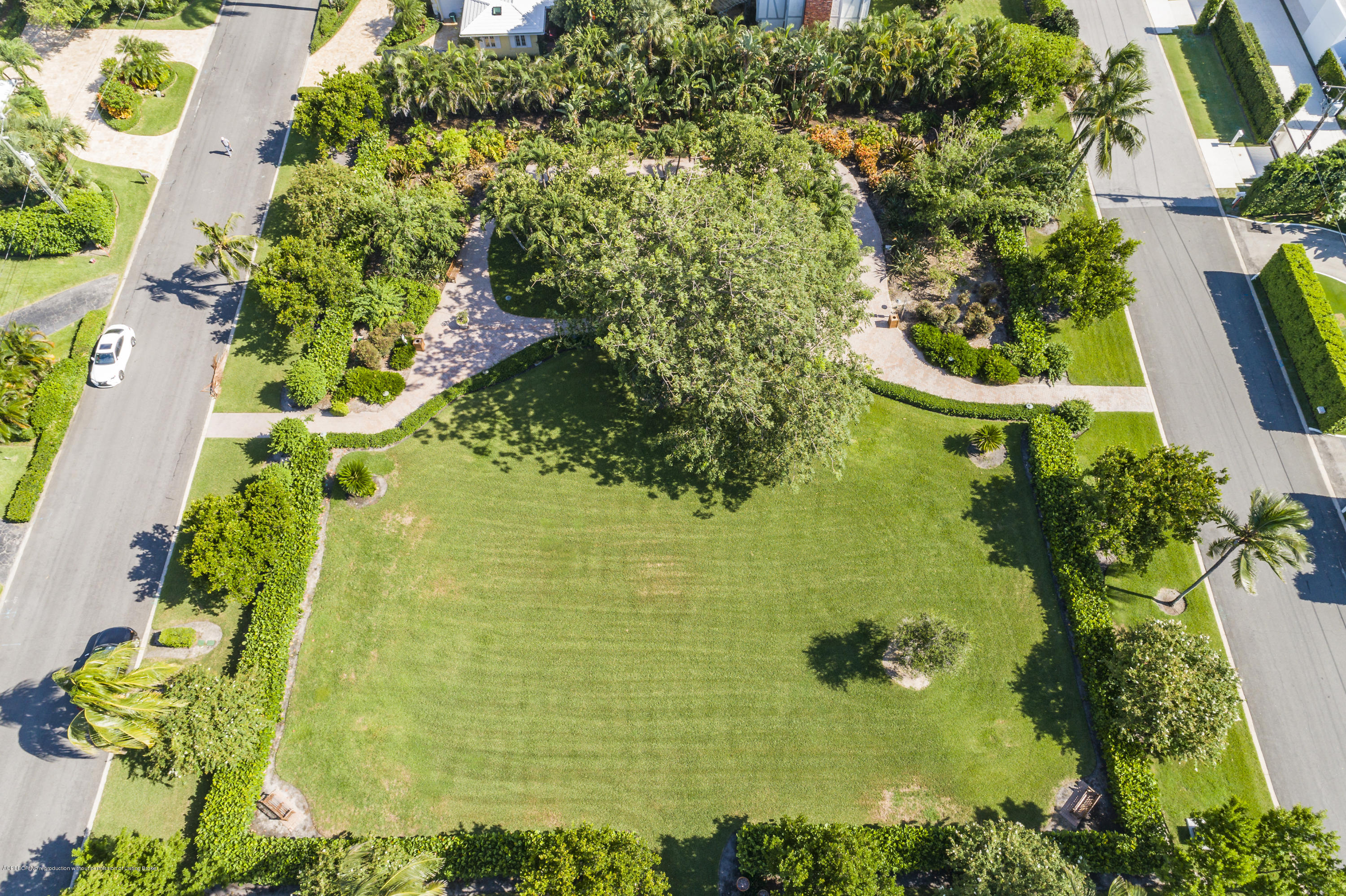 2253 Ibis Isle Road East Palm Beach, FL 33480 - Photo 44 of 49 aerial_Hi_Rez0003