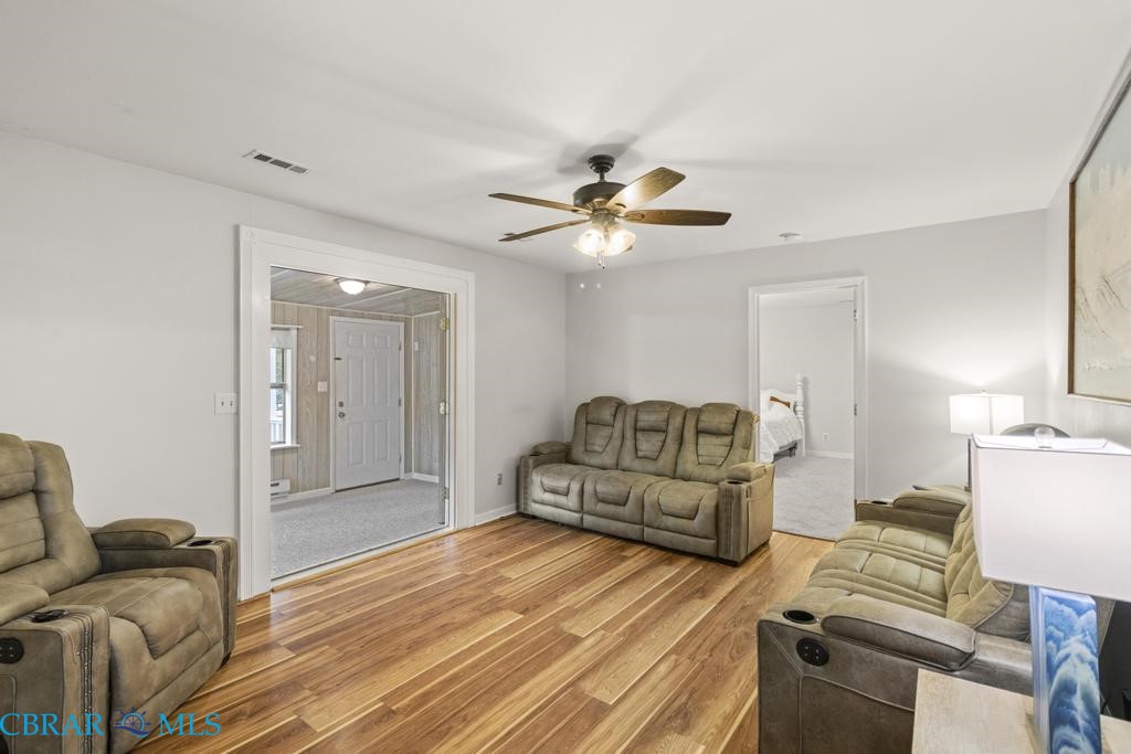 8884 Marlfield Road Gloucester, VA 23061 - Photo 7 of 36 Gallery Image 7