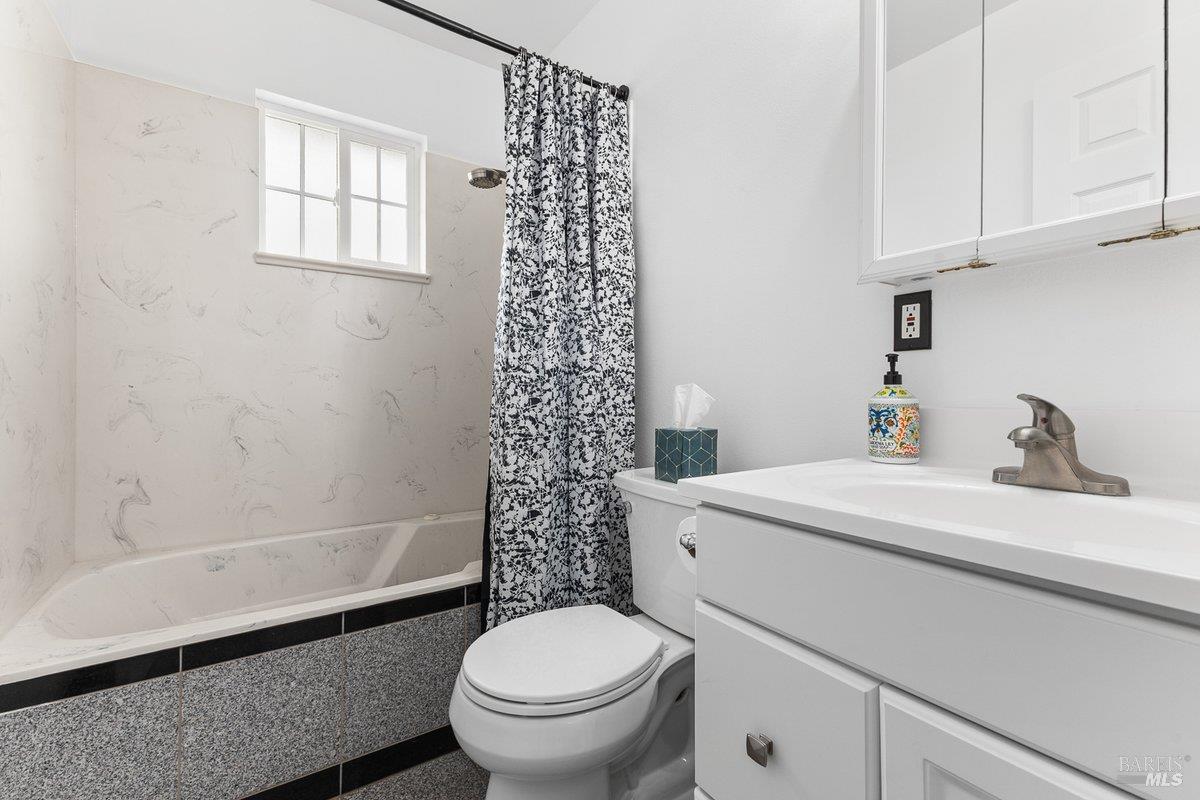 7866 Burton Avenue Rohnert Park, CA 94928 - Photo 14 of 24