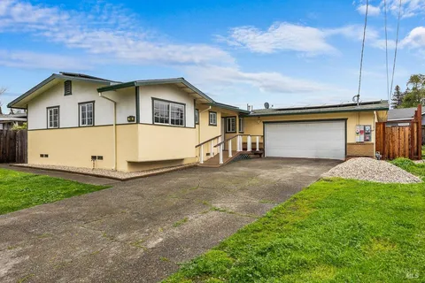 $725,000 | 7866 Burton Avenue, Rohnert Park, CA 94928