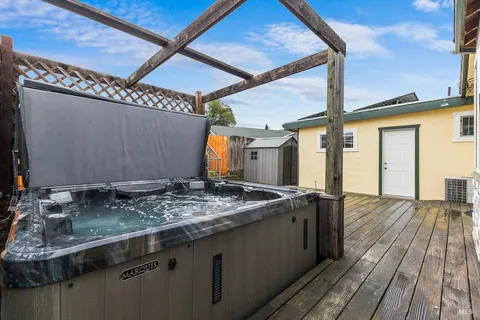 $725,000 | 7866 Burton Avenue, Rohnert Park, CA 94928