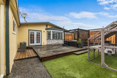 $725,000 | 7866 Burton Avenue, Rohnert Park, CA 94928