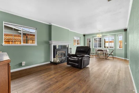 $725,000 | 7866 Burton Avenue, Rohnert Park, CA 94928