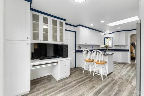 $725,000 | 7866 Burton Avenue, Rohnert Park, CA 94928