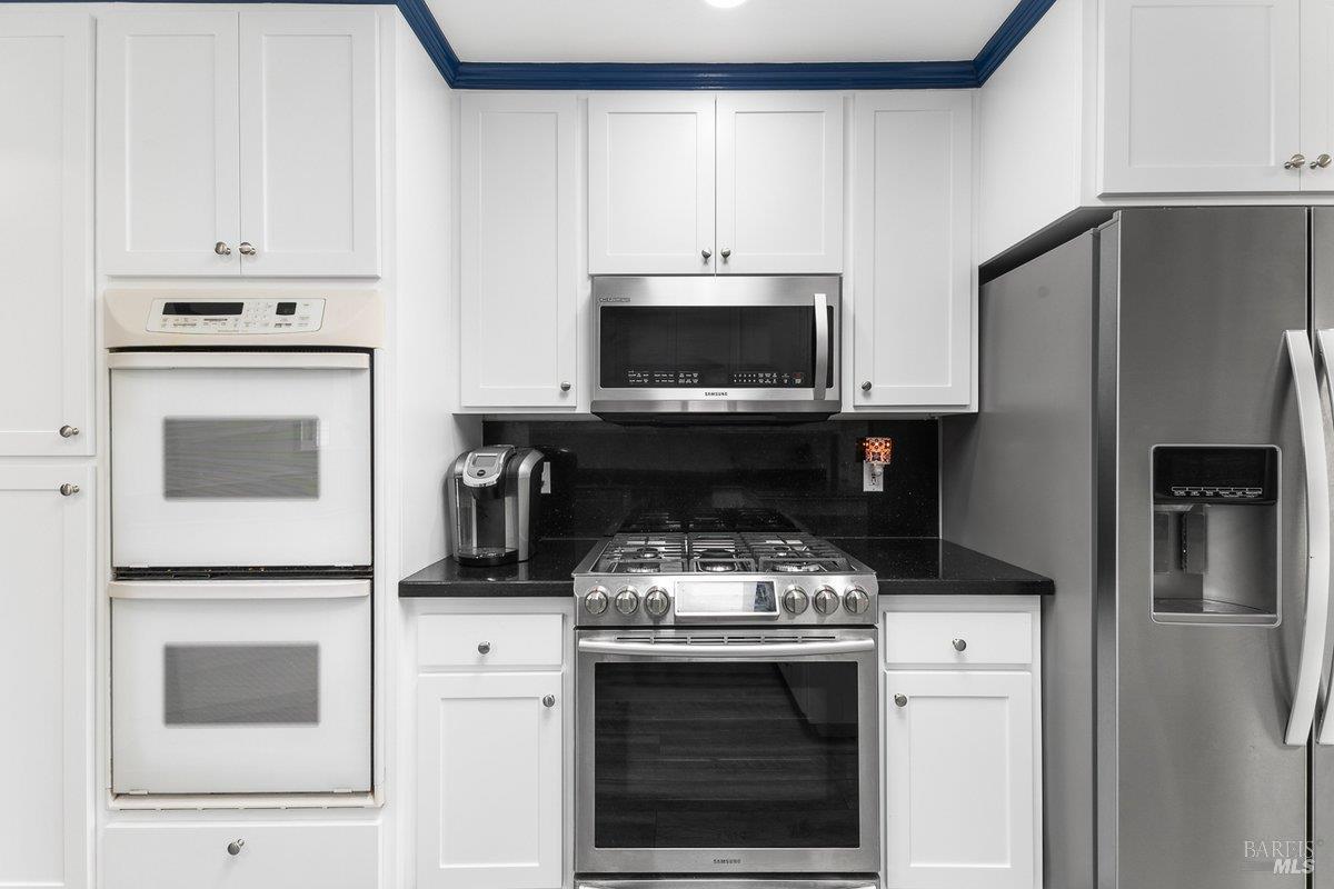 7866 Burton Avenue Rohnert Park, CA 94928 - Photo 8 of 24